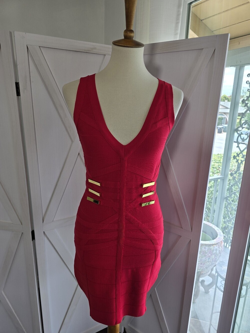 Bebe Hot Red Sleeveless V-Neck Mini Dress with Decorative Gold Bars - Picture 4 of 10